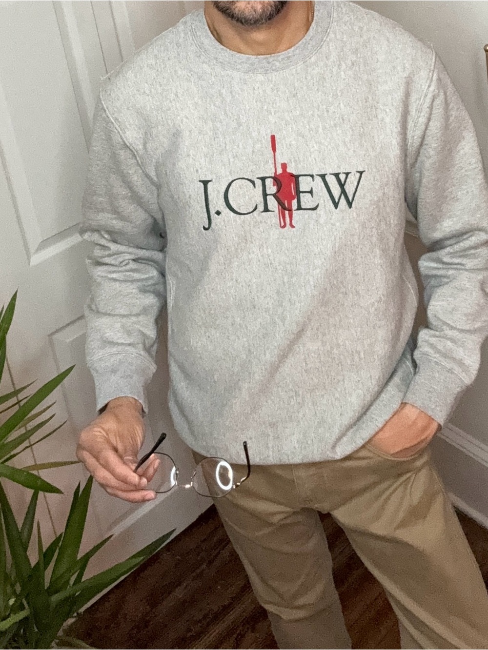 J. Crew Men's Grey Oarsman Logo Crewneck Sweater - L - Worn Once - Picture 4 of 9